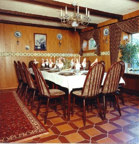 Hotel & Restaurant Bei Hoelzchen Hannover Eksteriør bilde